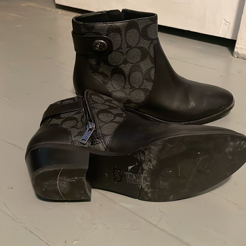 Coach booties - Picture 3 of 3